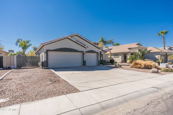 Gilbert, AZ 85297,3373 E THORNTON Avenue