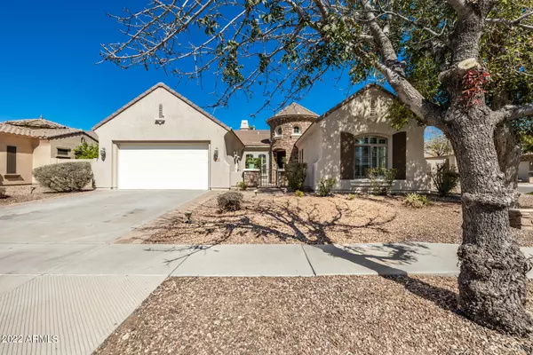 4314 E BLUE SAGE Court, Gilbert, AZ 85297