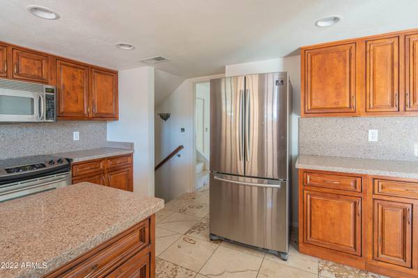 Scottsdale, AZ 85250,5059 N GRANITE REEF Road E