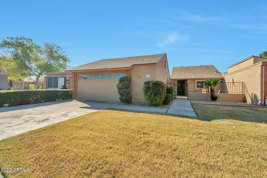 109 LEISURE WORLD --, Mesa, AZ 85206