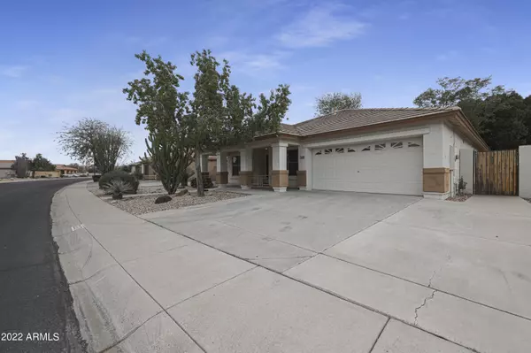 6327 W ORAIBI Drive, Glendale, AZ 85308