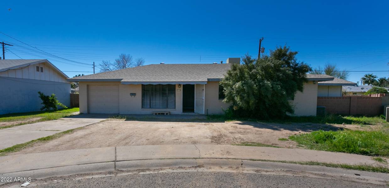 3713 W SOLAR Drive, Phoenix, AZ 85051