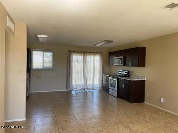 Phoenix, AZ 85051,4228 W Vista Avenue