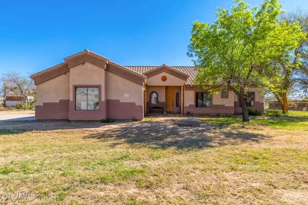 4881 E ROGERS Lane, San Tan Valley, AZ 85140