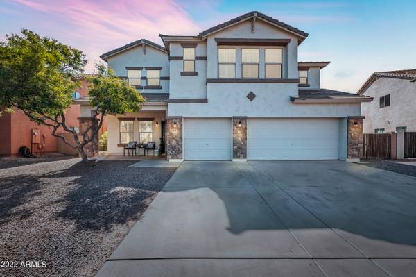 687 E CLEVELAND Court, San Tan Valley, AZ 85140