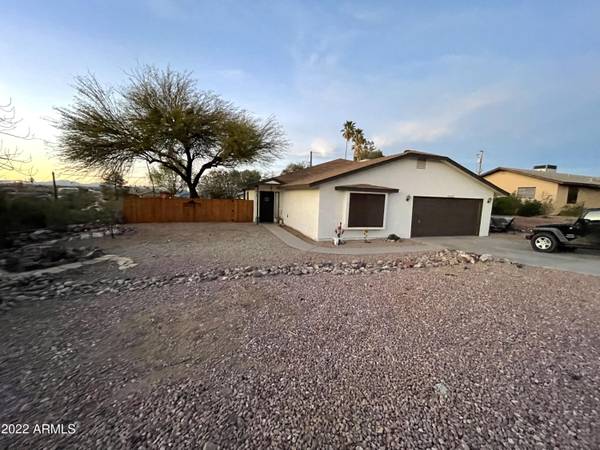 Wickenburg, AZ 85390,1770 W VISTA Drive