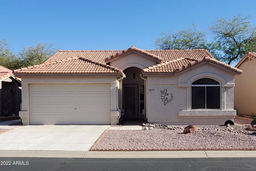 1877 E LINDRICK Drive, Chandler, AZ 85249