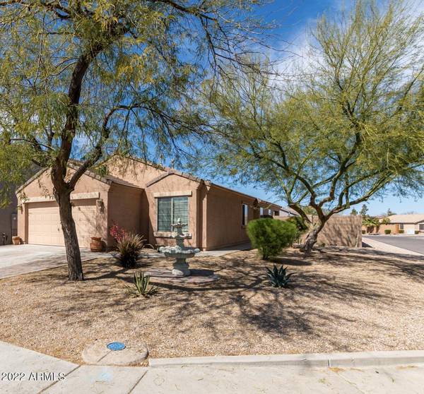 1372 E DANIELLA Drive, San Tan Valley, AZ 85140