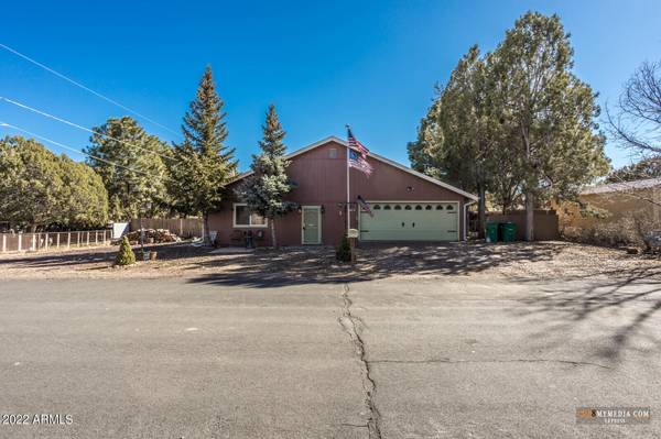 Show Low, AZ 85901,441 E OLIVER Street