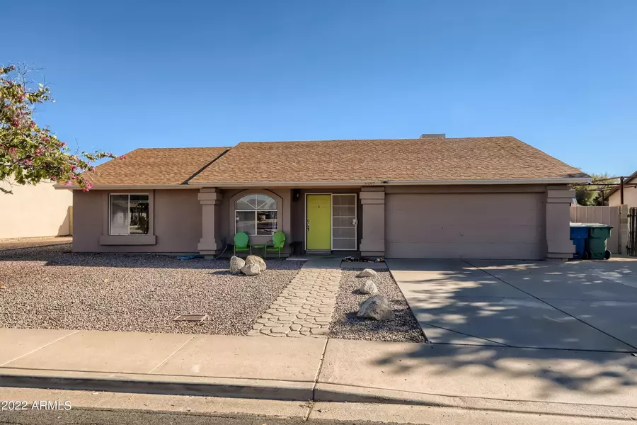 6207 E PRINCESS Drive, Mesa, AZ 85205