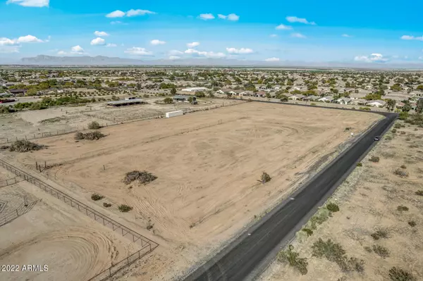 San Tan Valley, AZ 85143,464 W DANIEL Road #4