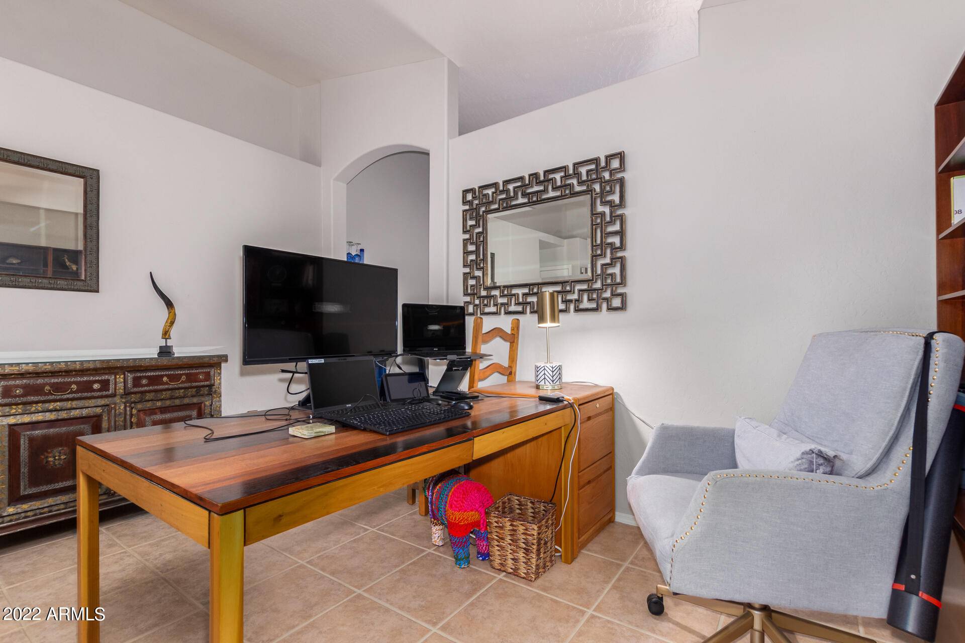 Phoenix, AZ 85024,20838 N 7TH Place