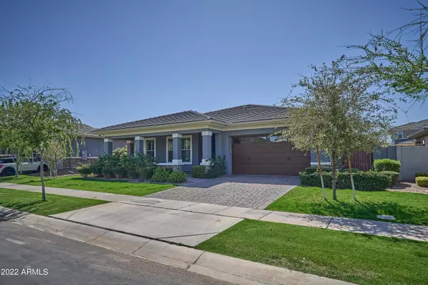 2947 E SAGEBRUSH Street, Gilbert, AZ 85296