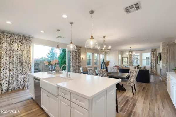 Chandler, AZ 85248,4594 S EMERSON Street