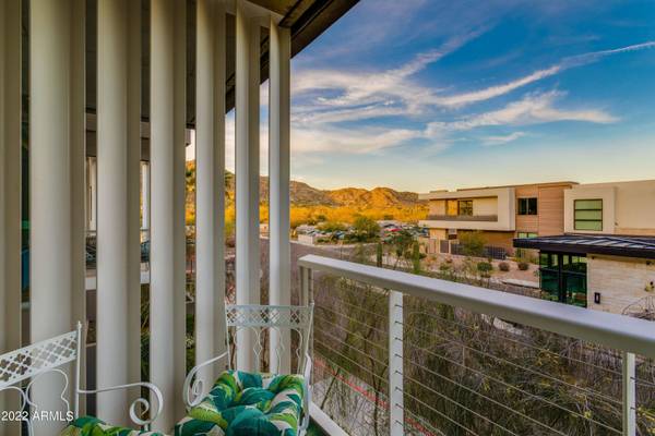 Paradise Valley, AZ 85253,5455 E LINCOLN Drive #1006