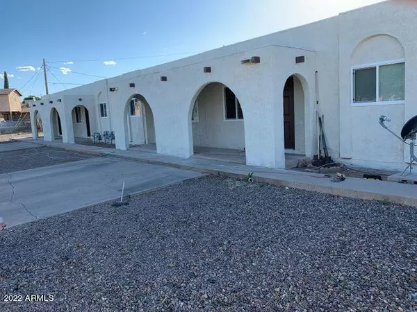 Safford, AZ 85546,2008 S 12TH Avenue