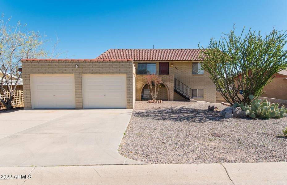 665 AIRCLETA Drive, Wickenburg, AZ 85390