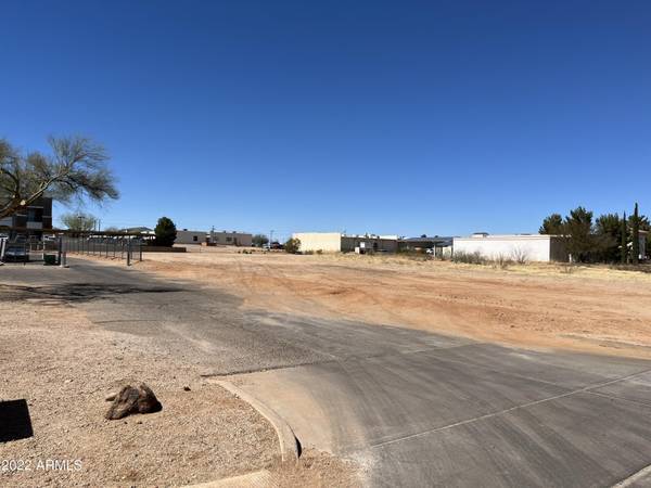 Sierra Vista, AZ 85635,1940 PASEO SAN LUIS -- #17