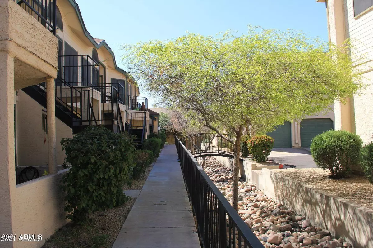 Glendale, AZ 85302,8888 N 47TH Avenue #210