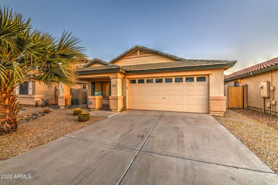 4239 E COAL Street, San Tan Valley, AZ 85143