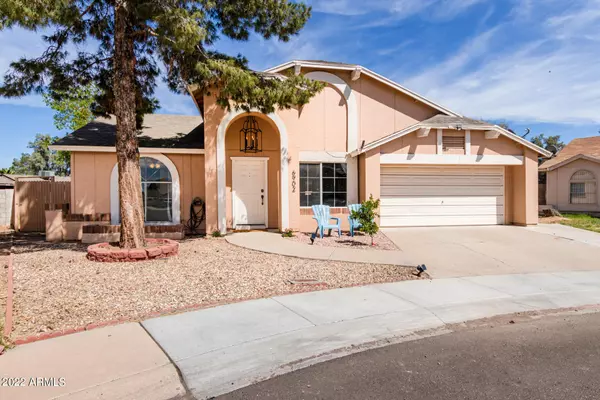 Phoenix, AZ 85033,6902 W CORA Lane