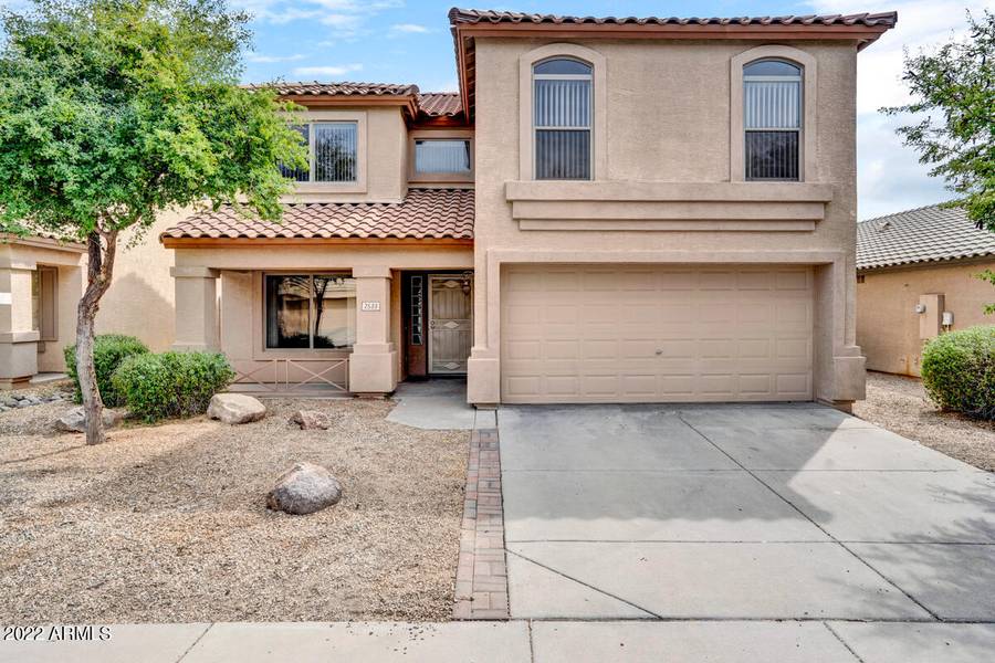 2533 W RED FOX Road, Phoenix, AZ 85085