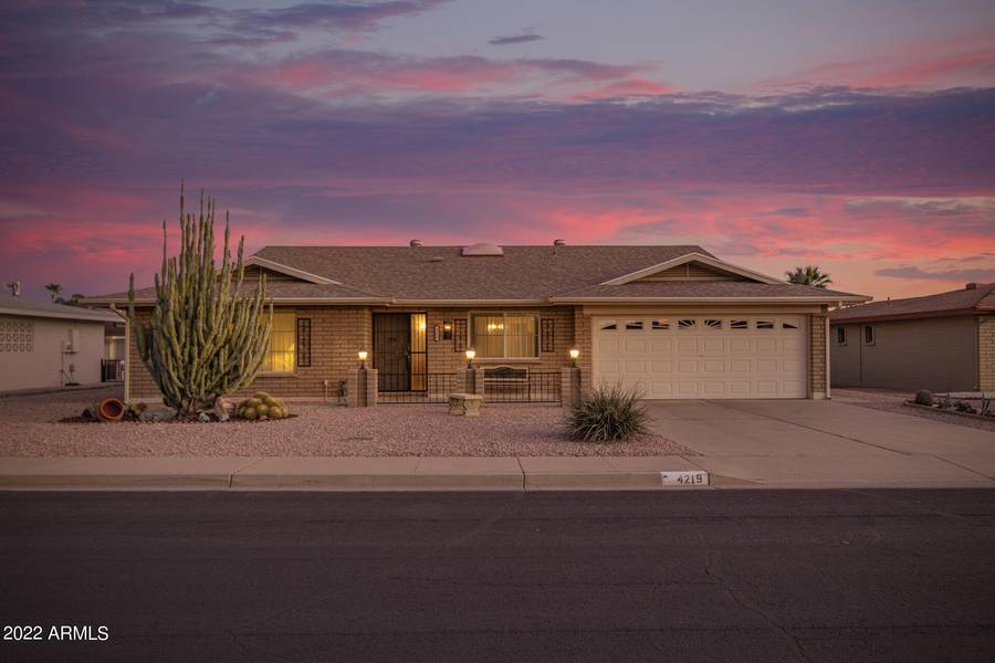 4219 E DRAGOON Avenue, Mesa, AZ 85206