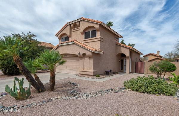 3926 E SOUTH FORK Drive, Phoenix, AZ 85044