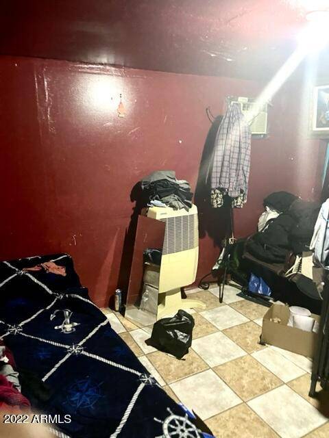 Phoenix, AZ 85009,3710 W LATHAM Street