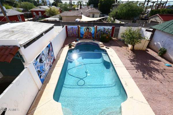 733 W WILLETTA Street, Phoenix, AZ 85007