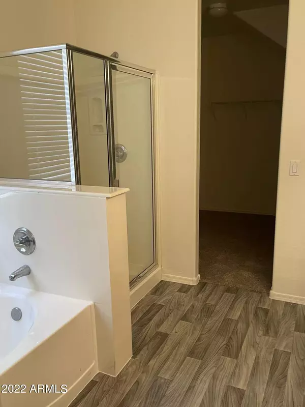 Phoenix, AZ 85041,3313 W St. Catherine Avenue