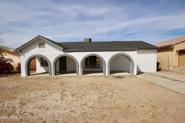 2706 E Mobile Lane, Phoenix, AZ 85040