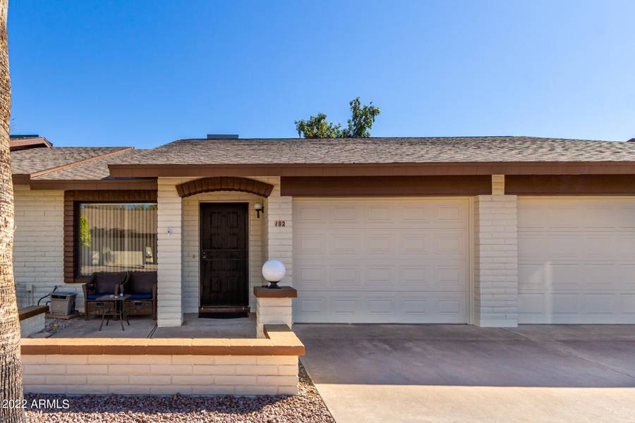 2064 S FARNSWORTH Drive #102, Mesa, AZ 85209