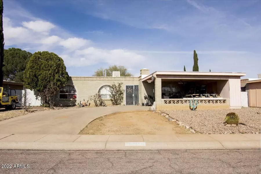 1116 LA ROSA Court, Sierra Vista, AZ 85635