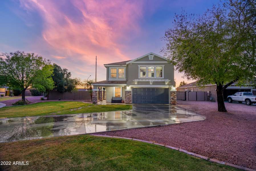 1950 S PORTLAND Court, Gilbert, AZ 85295