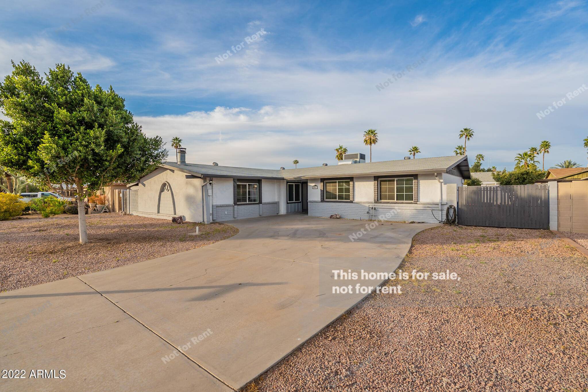 1910 E WATSON Drive, Tempe, AZ 85283