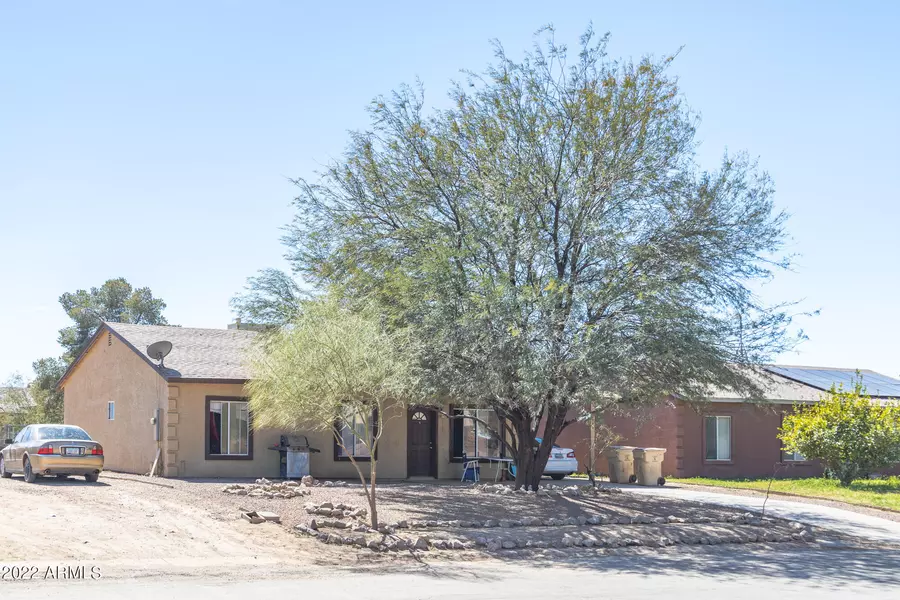 9543 W MAGNUM Drive, Arizona City, AZ 85123