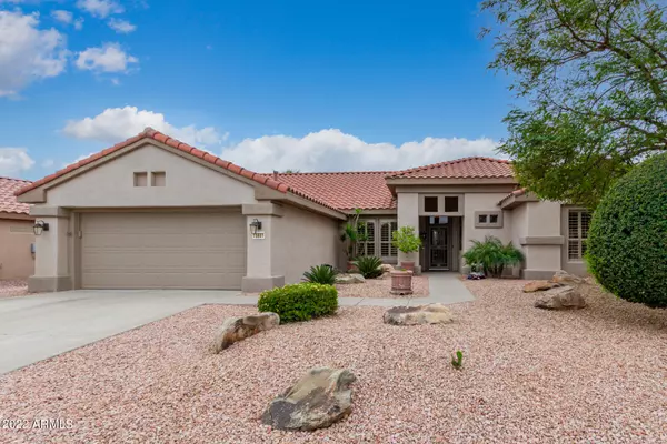 15651 W PATAGONIA Way, Surprise, AZ 85374