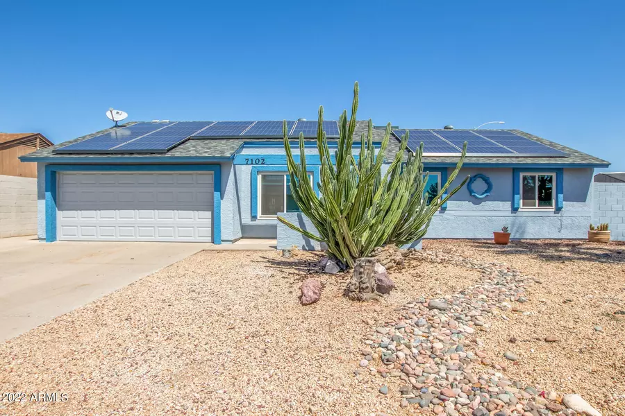 7102 W CAMERON Drive, Peoria, AZ 85345