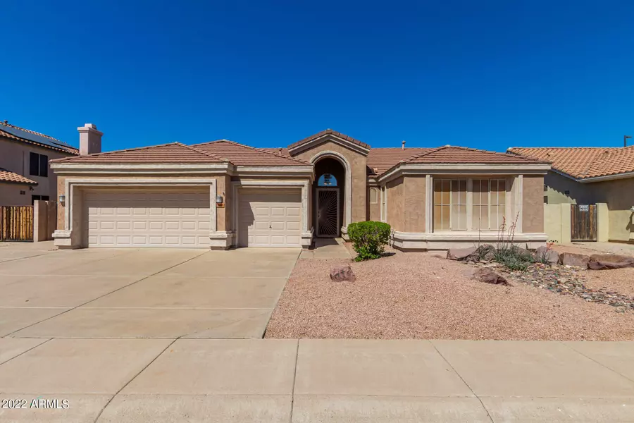 2954 E MELODY Lane E, Gilbert, AZ 85234