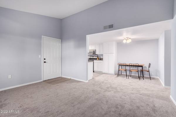 Mesa, AZ 85210,461 W Holmes Avenue #356