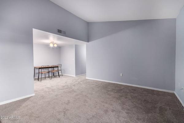 Mesa, AZ 85210,461 W Holmes Avenue #356