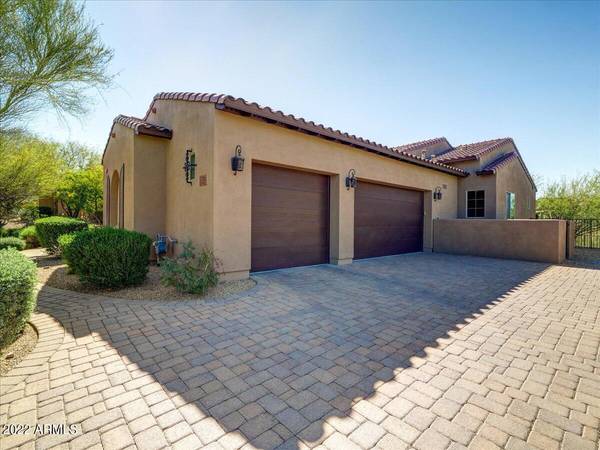 Carefree, AZ 85377,7531 E CAREFREE Drive