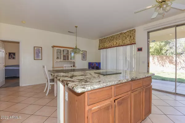 Glendale, AZ 85302,8870 N 66TH Lane