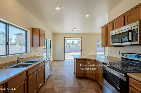 Maricopa, AZ 85138,40381 W PEGGY Court