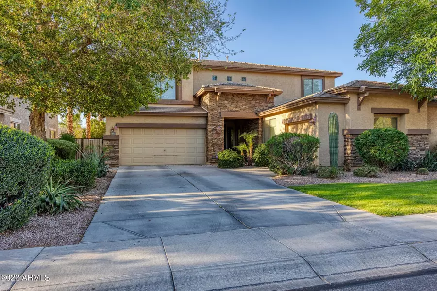 311 W BLUE LAGOON Drive, Casa Grande, AZ 85122