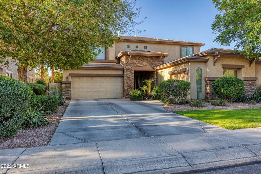 311 W BLUE LAGOON Drive, Casa Grande, AZ 85122