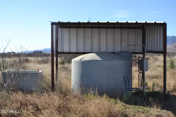 Cochise, AZ 85606,3752 N Golden Rule Road