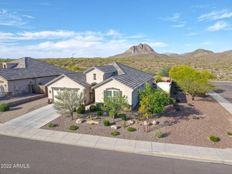 3704 W ABRAMS Drive, New River, AZ 85087