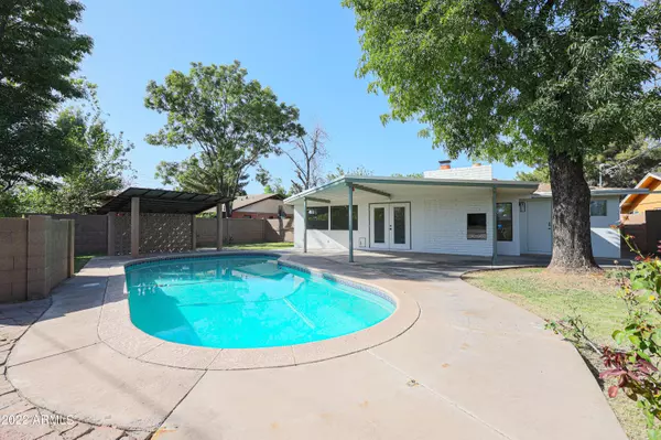 Phoenix, AZ 85014,1215 E TUCKEY Lane